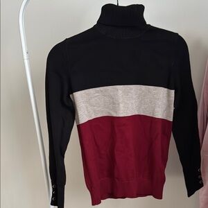 Colorblock Turtleneck Sweater - Black, Gray, Red